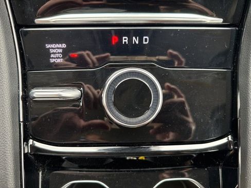 Used 2022 Jeep Grand Cherokee L Limited image 32