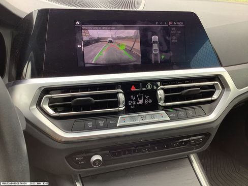 Used 2023 BMW 430i Coupe w/ Convenience Package image 9