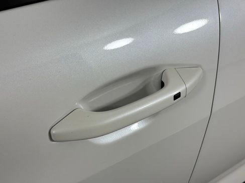 New 2025 Kia K4 LXS image 12