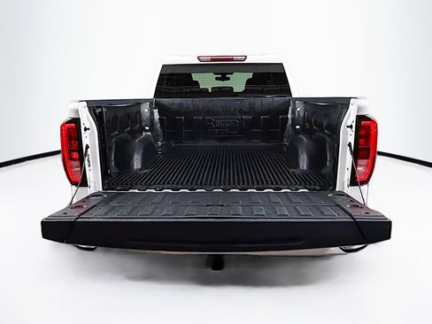 Used 2022 GMC Sierra 1500 Elevation image 25