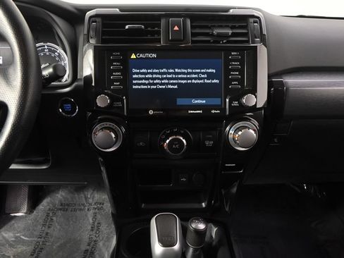Used 2024 Toyota 4Runner TRD Off-Road AWD/4WD image 27