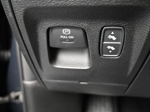 Used 2026 RAM 1500 Laramie AWD/4WD image 25