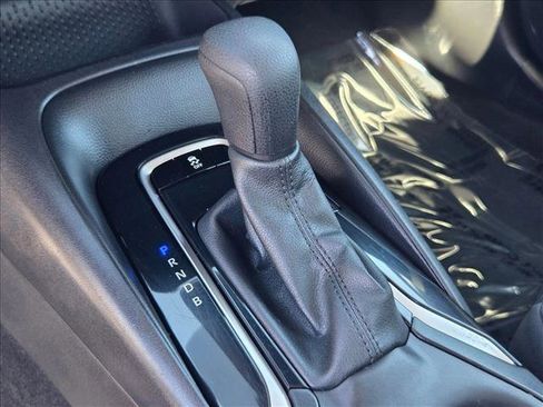 Used 2024 Toyota Corolla LE image 12