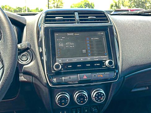 Used 2023 Mitsubishi Outlander Sport SE AWD/4WD image 31
