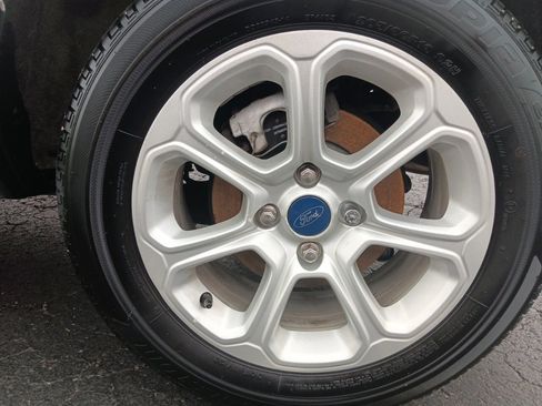 Used 2022 Ford EcoSport SE image 7