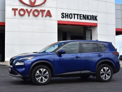 Used 2023 Nissan Rogue SV