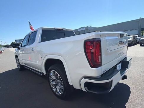 Used 2023 GMC Sierra 1500 Denali w/ Denali Reserve Package AWD/4WD image 5