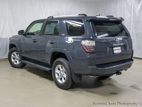 Used 2024 Toyota 4Runner SR5 Premium image 8