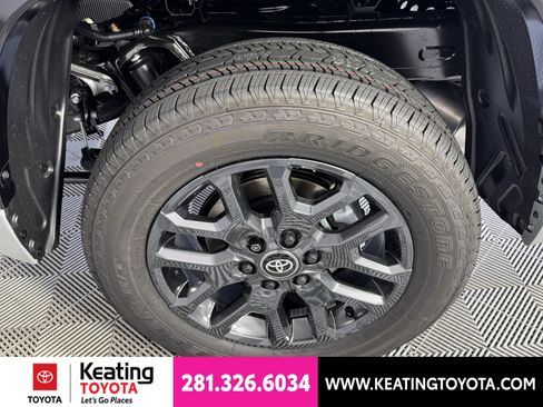 New 2026 Toyota Tundra Platinum AWD/4WD image 15