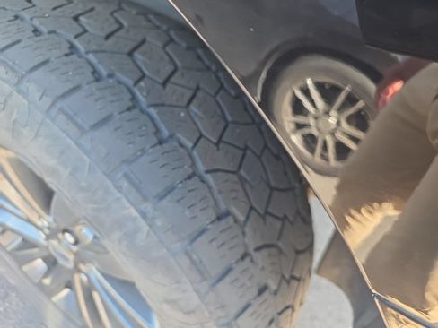 Used 2021 Ford Expedition Limited w/ Cargo Package AWD/4WD image 8