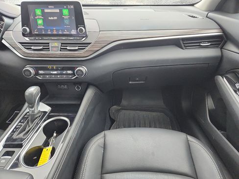 Used 2021 Nissan Altima 2.5 Platinum image 11