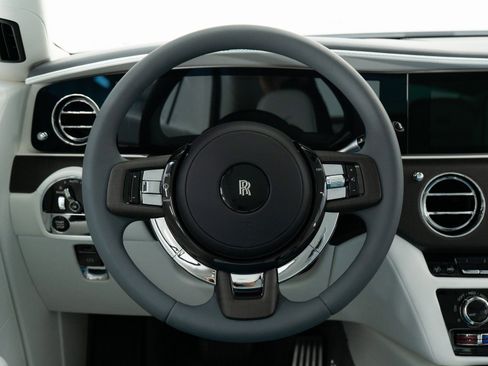 New 2026 Rolls-Royce Spectre Inspired By Primavera image 27