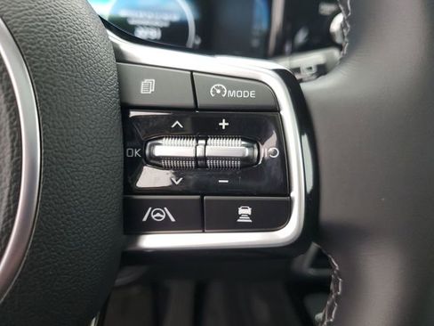 Used 2023 Kia Sorento SX AWD/4WD image 24