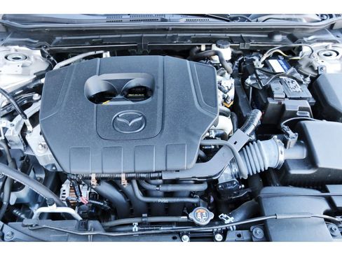 Used 2023 MAZDA MAZDA3 s image 34