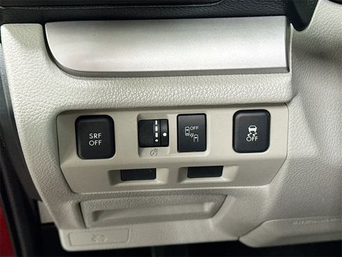 Used 2018 Subaru Forester 2.5i Premium image 6