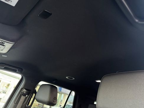 Used 2024 Chevrolet Tahoe LT image 15