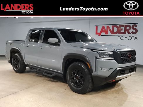 Used 2022 Nissan Frontier Pro-X image 1