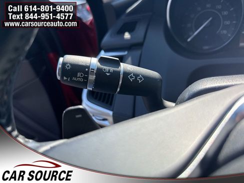 Used 2020 Jaguar E-PACE image 23