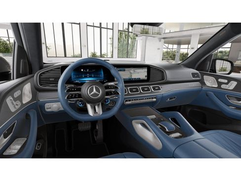 New 2026 Mercedes-Benz GLS 63 AMG 4MATIC image 2
