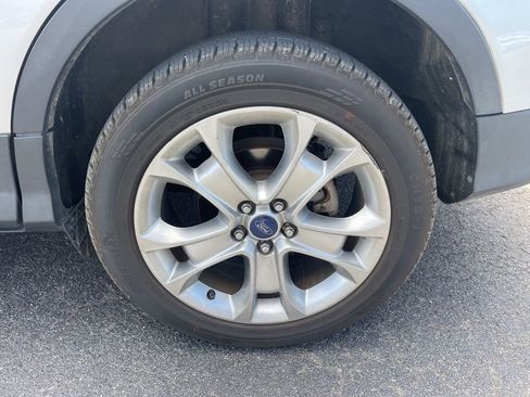 Used 2014 Ford Escape Titanium FWD image 12