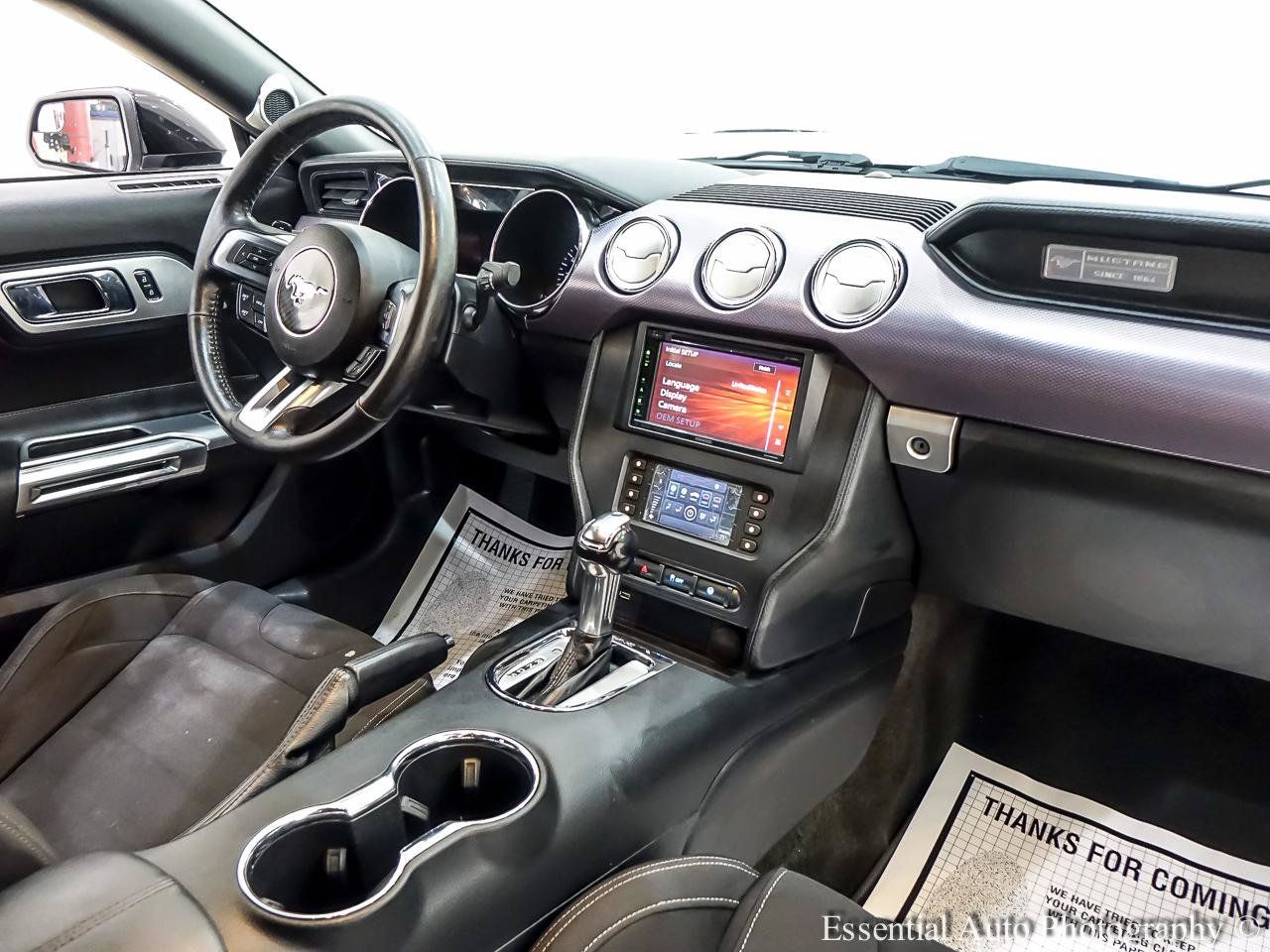 Used 2017 Ford Mustang Coupe RWD image 25