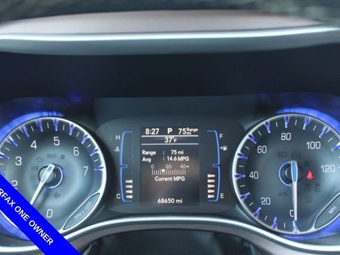 Used 2023 Chrysler Voyager LX image 37