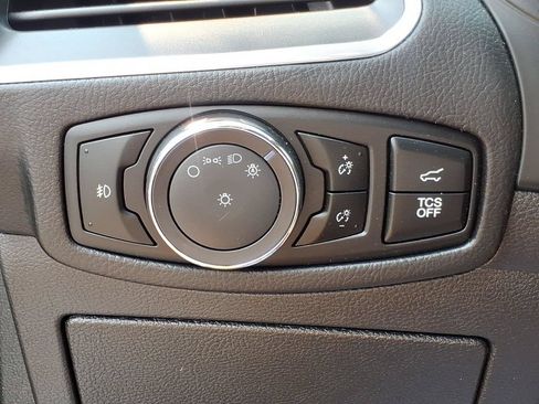 Used 2024 Ford Edge Titanium w/ Equipment Group 301A AWD/4WD image 14
