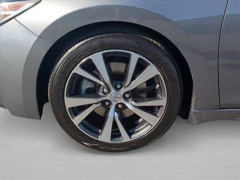 Used 2017 Nissan Maxima 3.5 SL FWD image 26