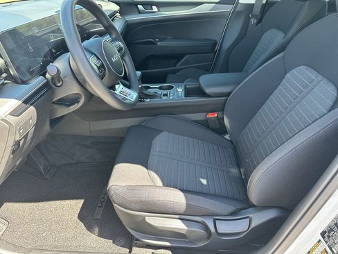 New 2026 Kia K5 LXS image 9