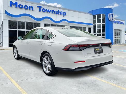 Used 2025 Honda Accord LX image 4