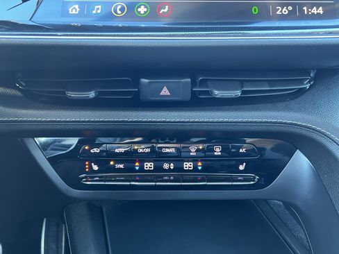 Used 2022 Buick Envision Preferred image 23