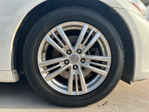 Used 2011 INFINITI G37 Journey w/ Premium Pkg RWD image 29