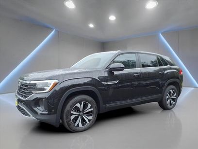New 2025 Volkswagen Atlas Cross Sport SE