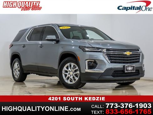 Used 2023 Chevrolet Traverse LS w/ Safety Package AWD/4WD image 1