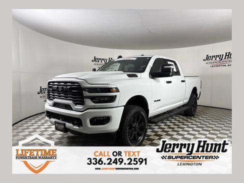 Used 2025 RAM 2500 Big Horn AWD/4WD image 1