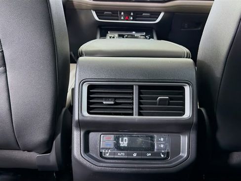 New 2026 Volkswagen Atlas SEL AWD/4WD image 25