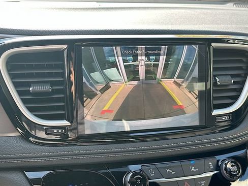 New 2026 Chrysler Pacifica Select image 14