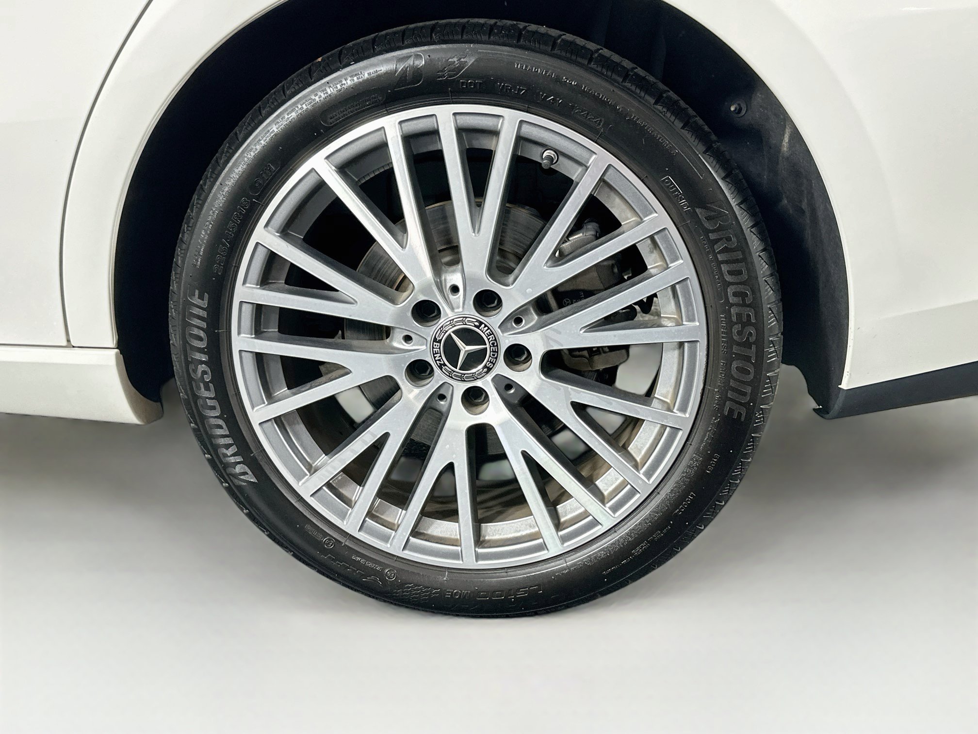Used 2025 Mercedes-Benz CLA 250 image 11