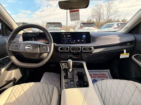 New 2026 Nissan Sentra SL w/ Floor Mat Package image 19