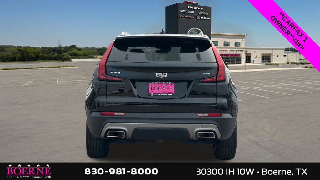 Used 2021 Cadillac XT4 Premium Luxury w/ Cold Weather Package FWD image 4
