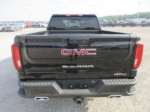 New 2026 GMC Sierra 1500 AT4 w/ AT4 Premium Package AWD/4WD image 7