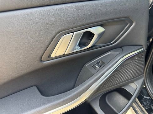 Used 2022 BMW M340i xDrive image 24