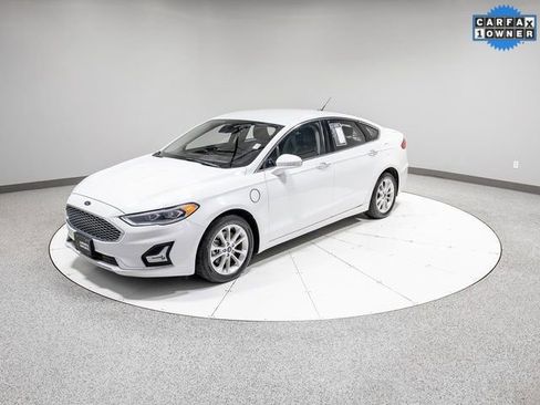 Used 2019 Ford Fusion Energi Titanium image 34