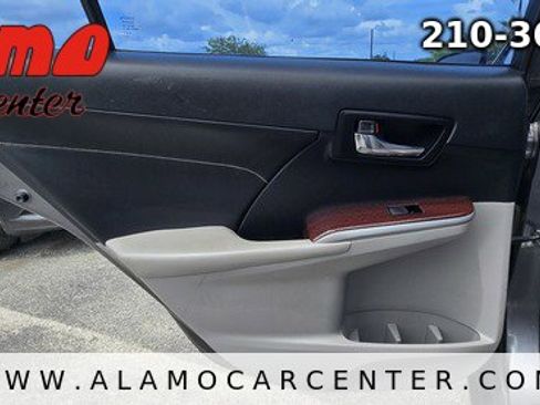 Used 2013 Toyota Camry XLE FWD image 28