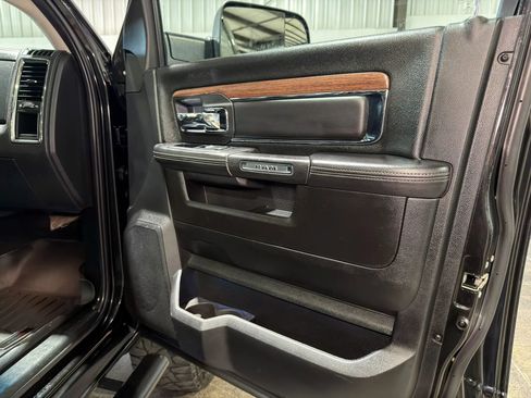 Used 2018 RAM 2500 Laramie w/ Sport Appearance Group AWD/4WD image 21
