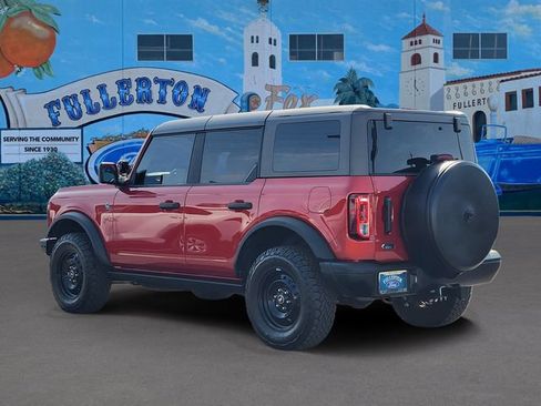 Certified 2023 Ford Bronco Black Diamond AWD/4WD image 2