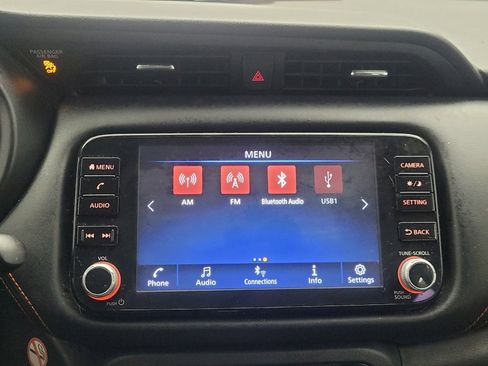 Used 2021 Nissan Kicks SR FWD image 25