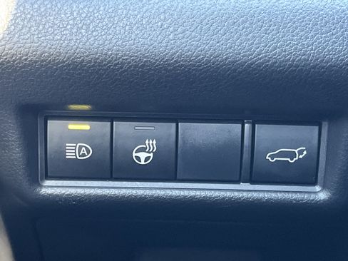 Used 2024 Toyota Grand Highlander Limited image 17