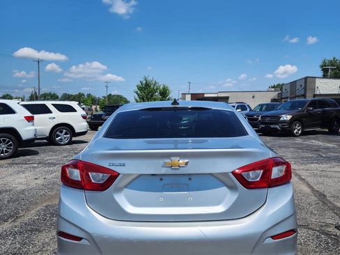 Used 2017 Chevrolet Cruze LS image 13