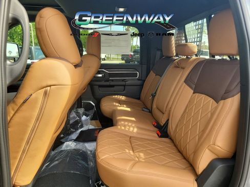 New 2026 RAM 3500 Laramie w/ Night Edition AWD/4WD image 18